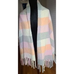 Martha Stewart Decorative Plaid Throw Gray Pink White 72x54 Blanket Soft Warm